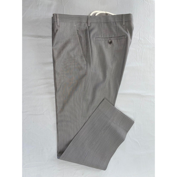 Hugo Boss Sharp1 US Flat Front Wool Dress Pants, Slacks. Gray Stripe, 33X30 Read - Picture 2 of 10